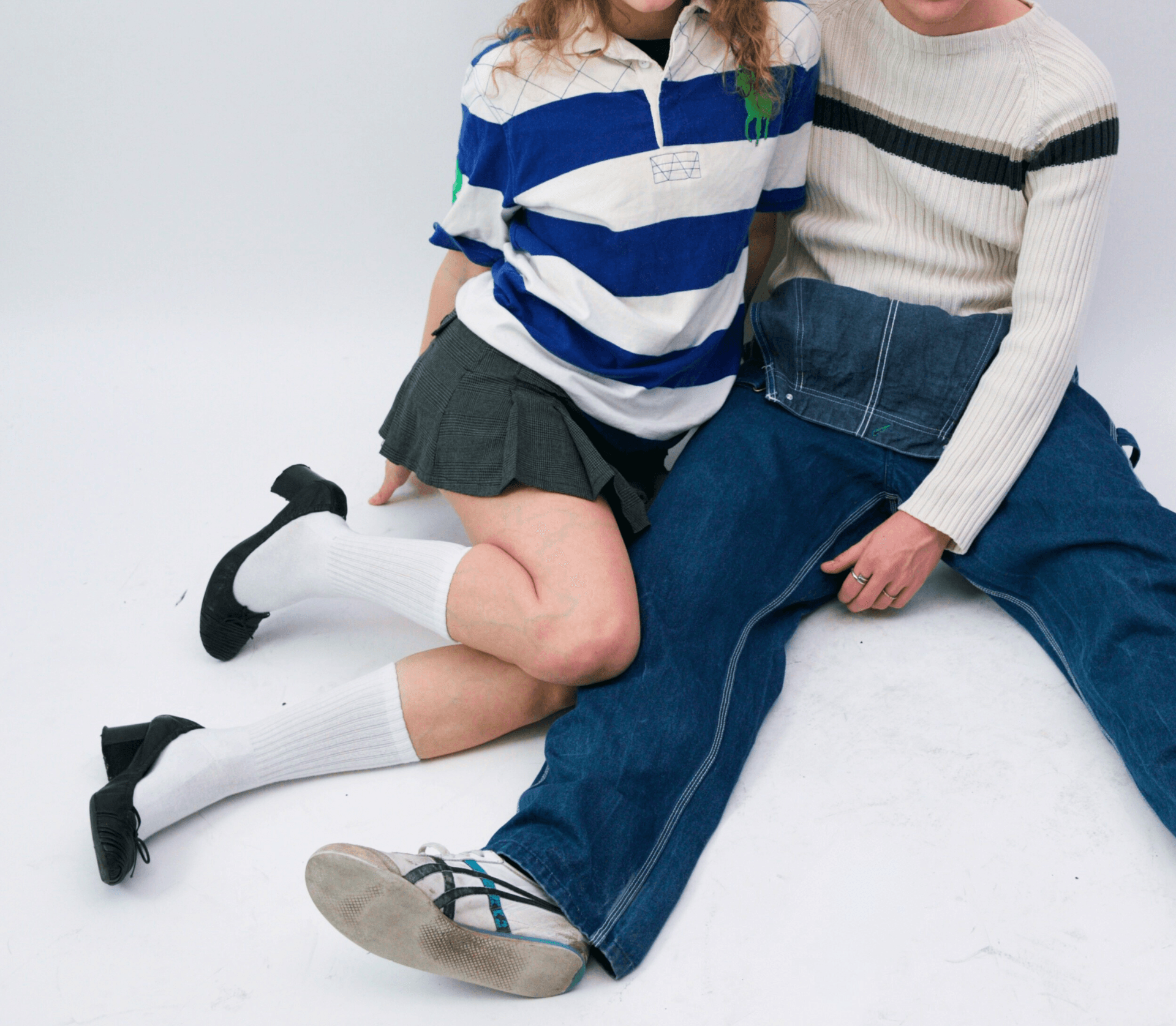 Detailansicht von zwei Models 